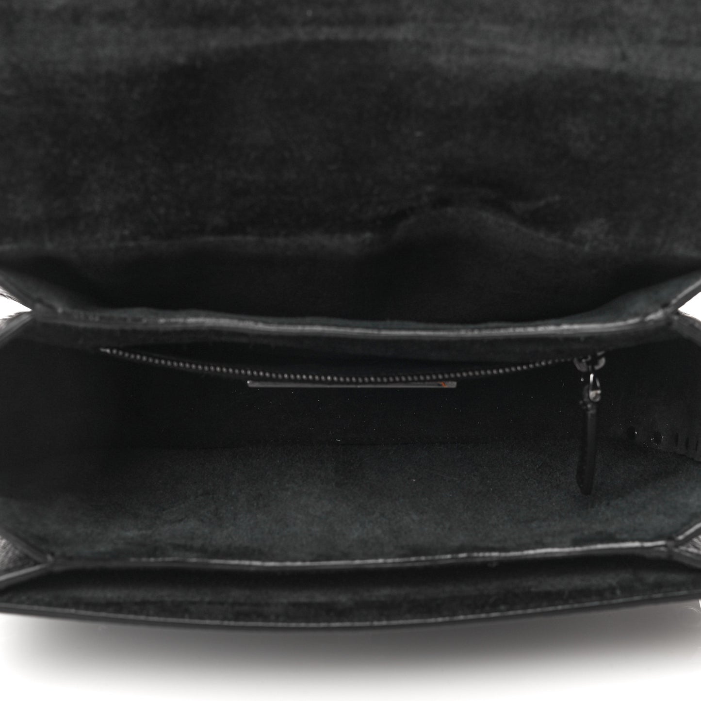 Pebbled Calfskin Onyx Medium Rockstud Rolling Flap Saddle Bag Black