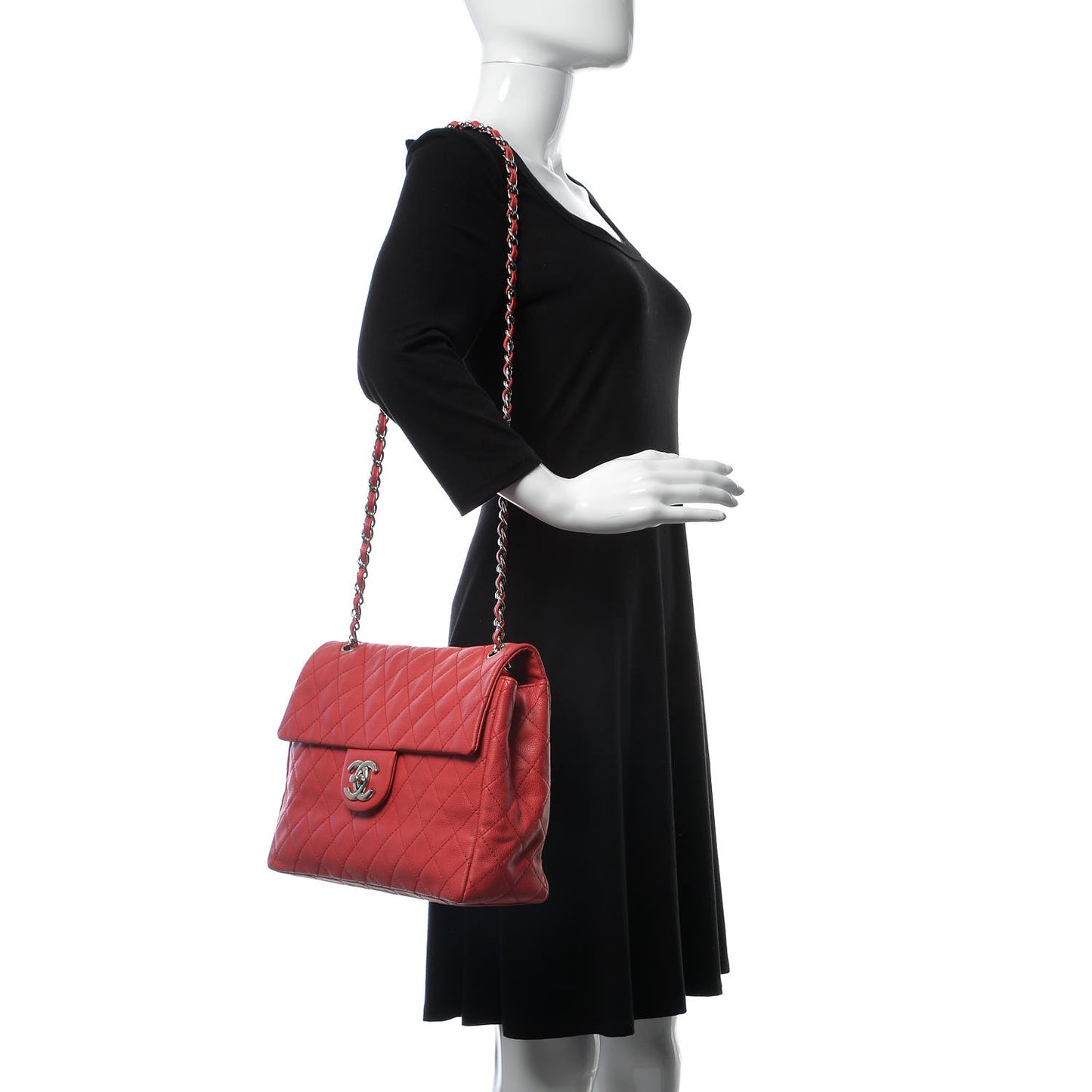 Washed Caviar Quilted Maxi Single Flap Fuchsia