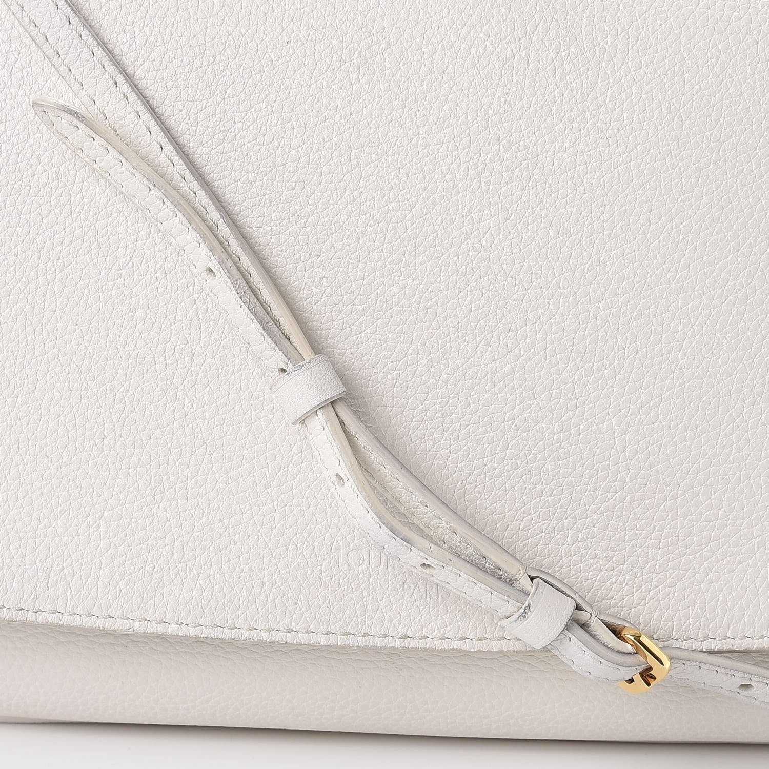 Louis Vuitton Essentiel Cuir Boheme Ivory 14 of 19