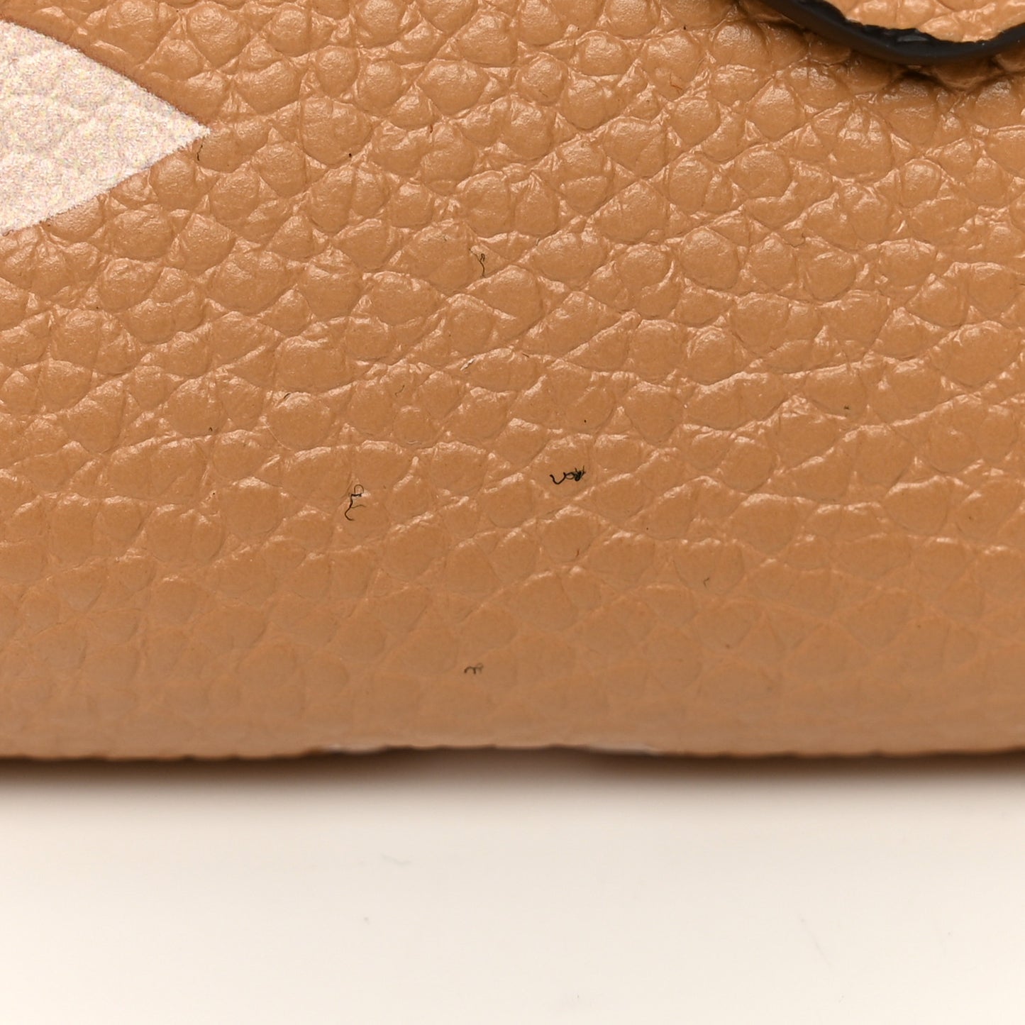 Empreinte Monogram Giant Victorine Wallet Arizona Creme