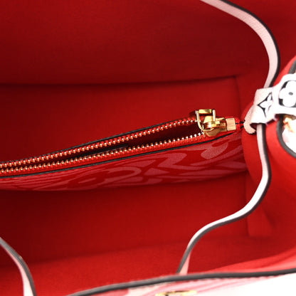 Louis Vuitton Monogram Giant Crafty NeoNoe MM Rouge Rose Creme 5 of 9