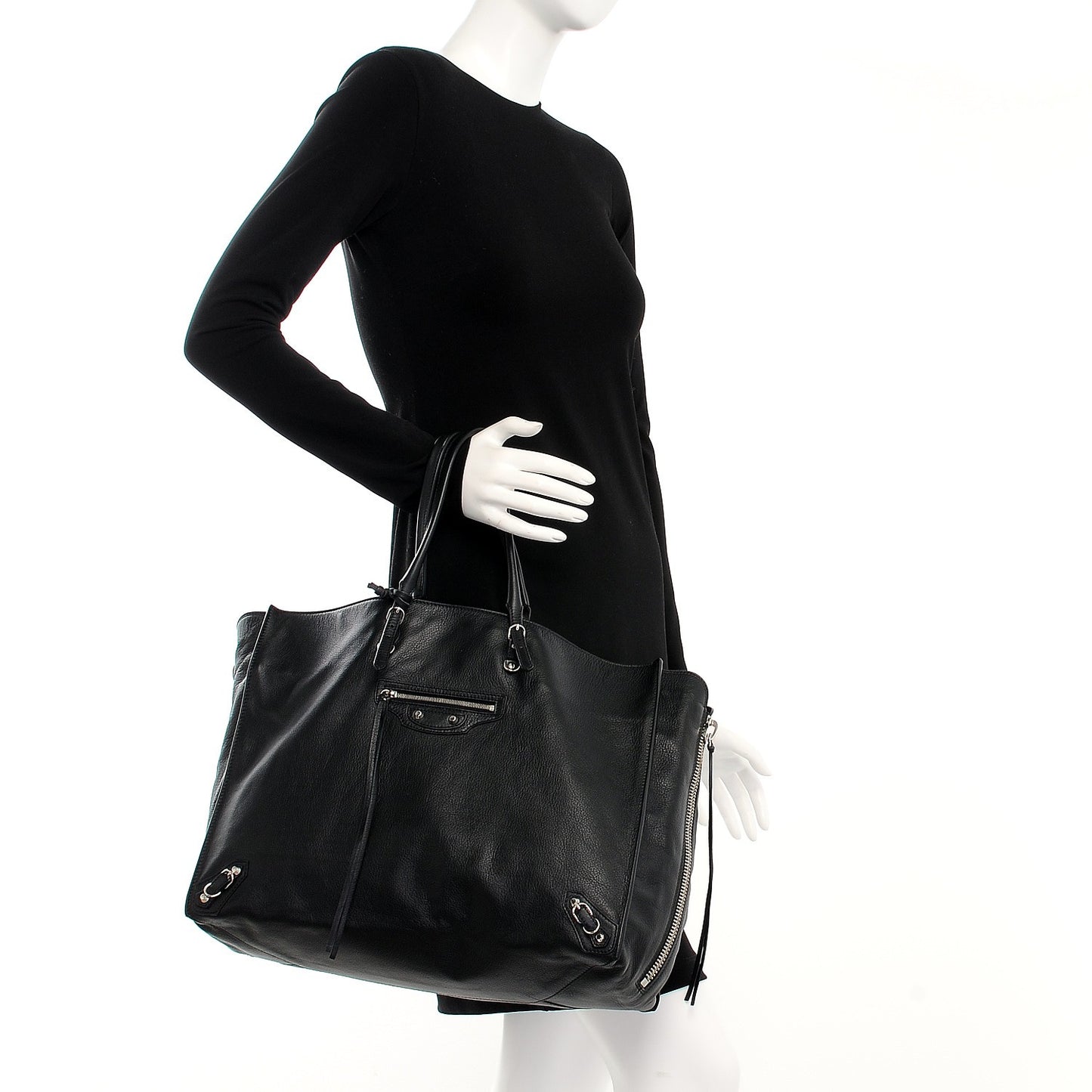 Supple Calfskin Papier A4 Zip Around Tote Black