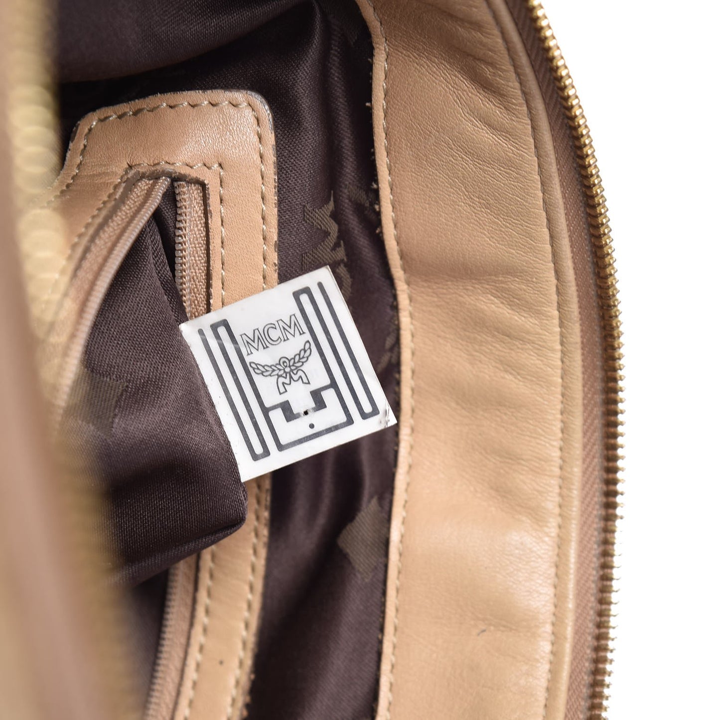 Visetos Medium Essentials Shopper Tote Beige