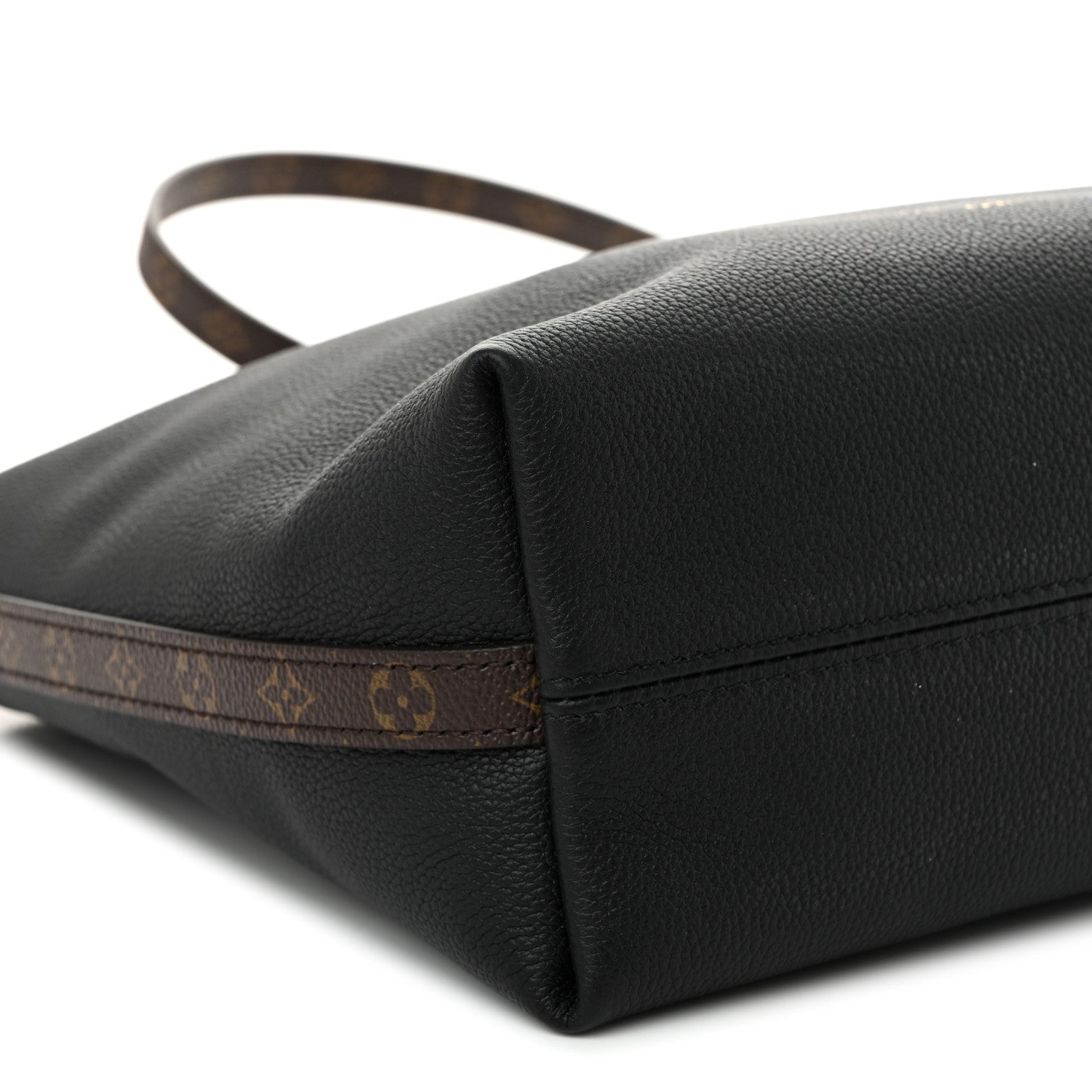 Louis Vuitton Calfskin Multipass Black 1893277 – FASHIONPHILE