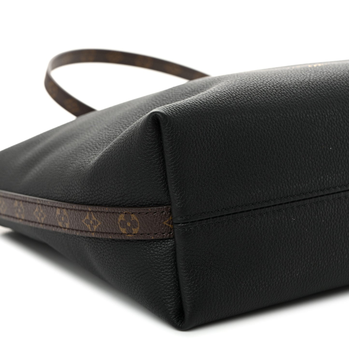 Calfskin Multipass Black