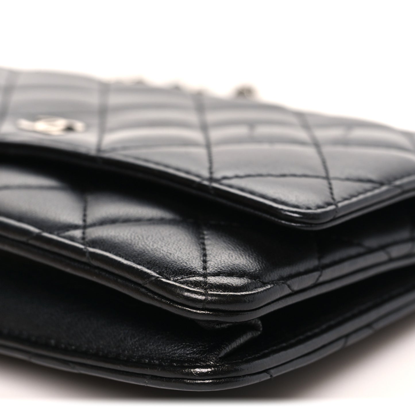 Lambskin Quilted Wallet On Chain WOC Black