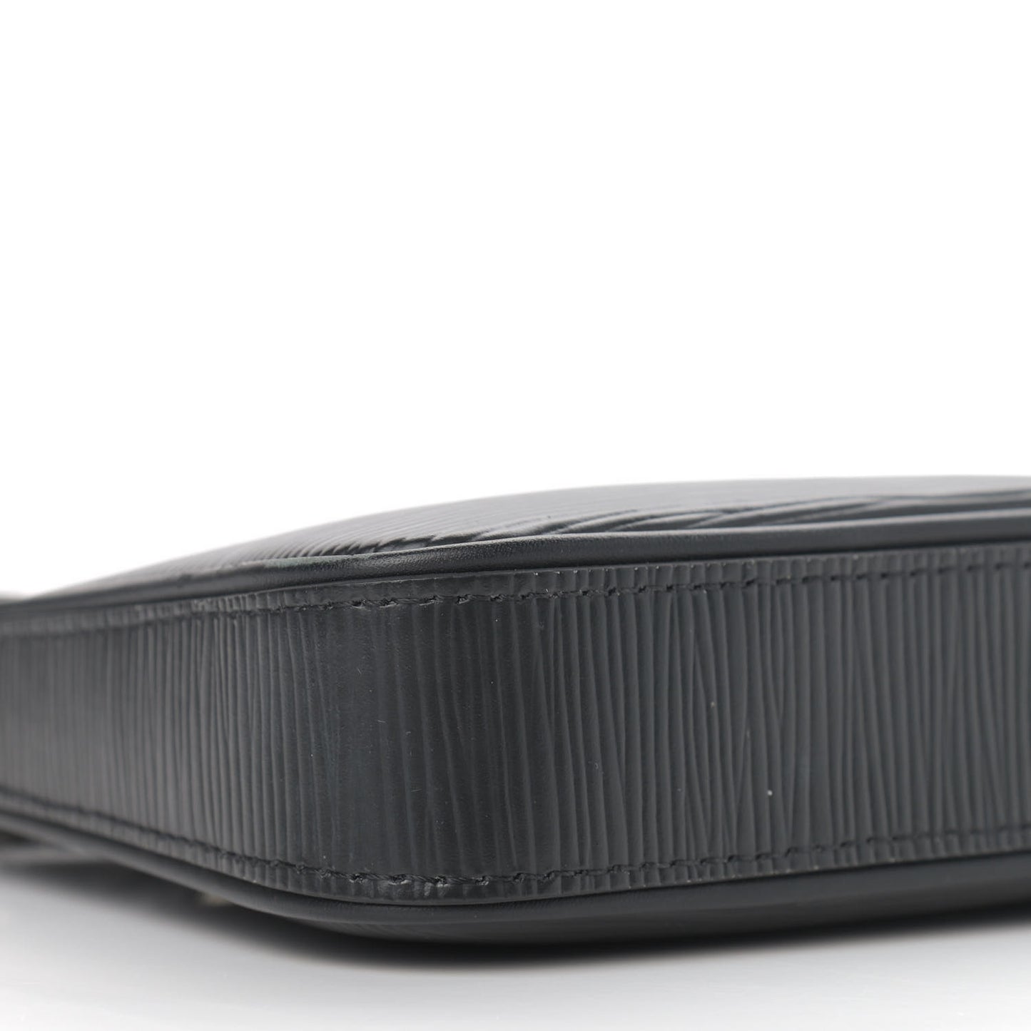 Epi Easy Pouch On Strap Black