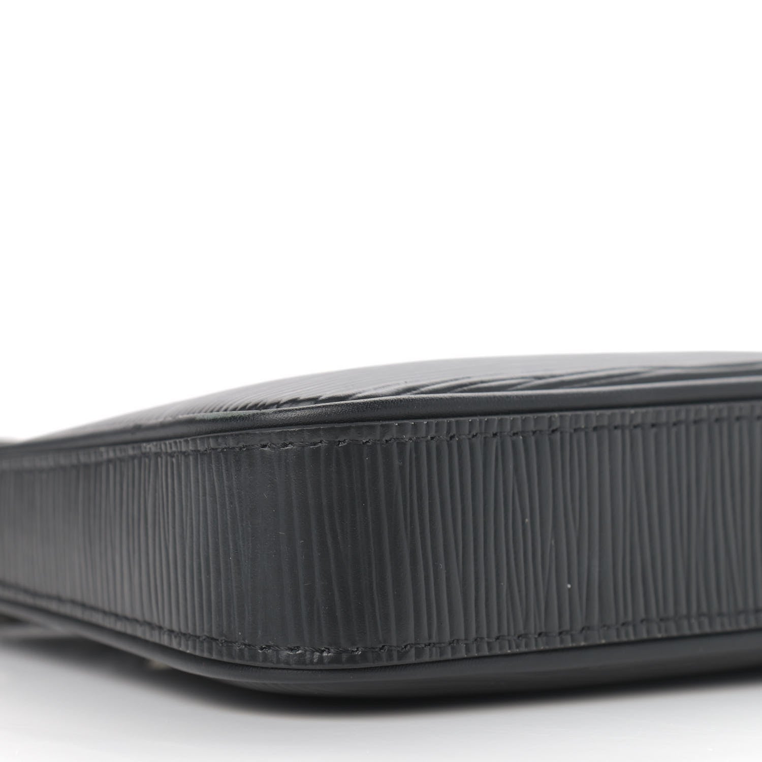 Louis Vuitton Epi Easy Pouch On Strap Black 6 of 8