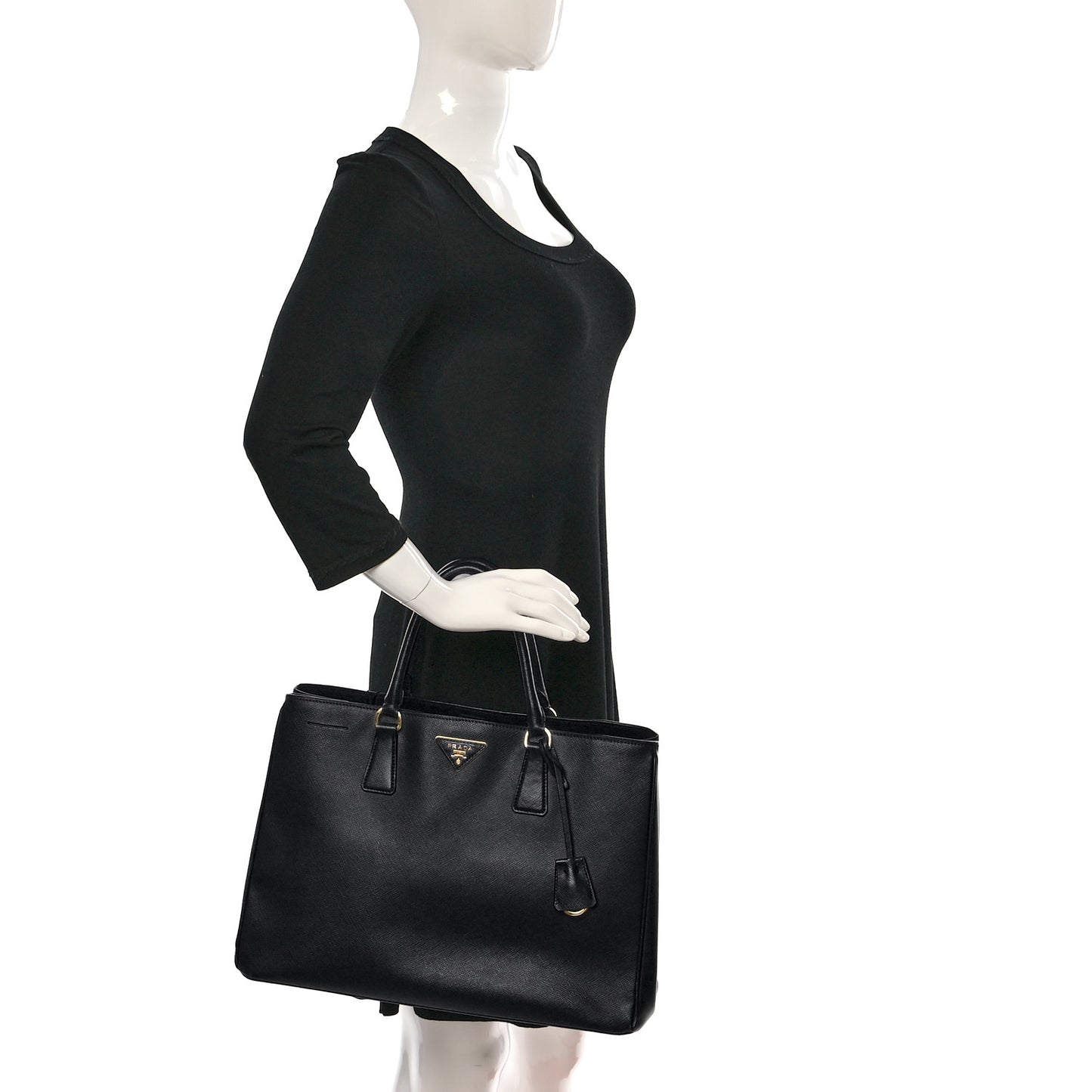 Saffiano Medium Galleria Double Zip Tote Black