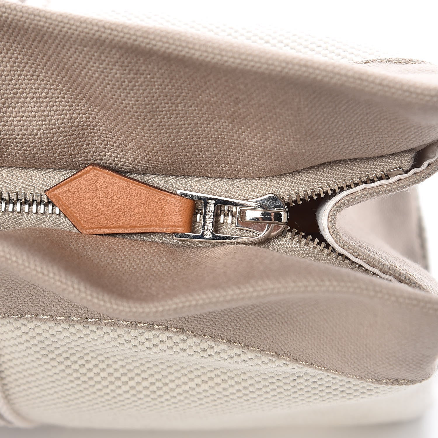 Hermes Toile Trousse De Voyage Jimetou PM Gris Ponce 7 of 7