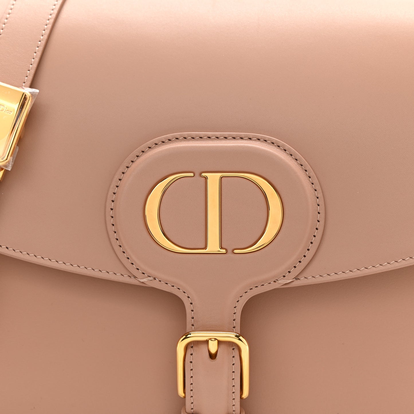 Box Calfskin Large Bobby Flap Rose Des Vents