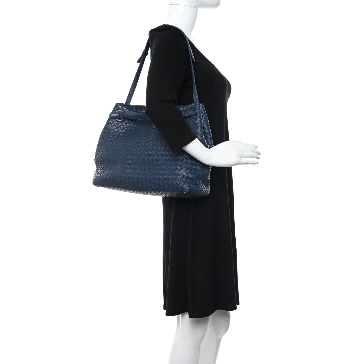 Chanel Calfskin Chevron Medium Flap Black 4 of 8
