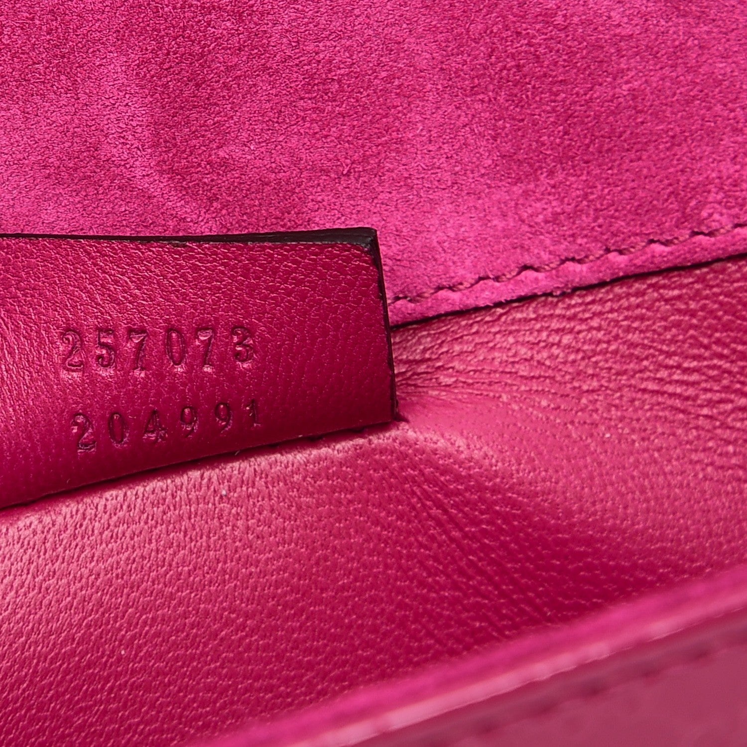 Gucci Patent Microguccissima Small Broadway Clutch Peonia Flower 7 of 9