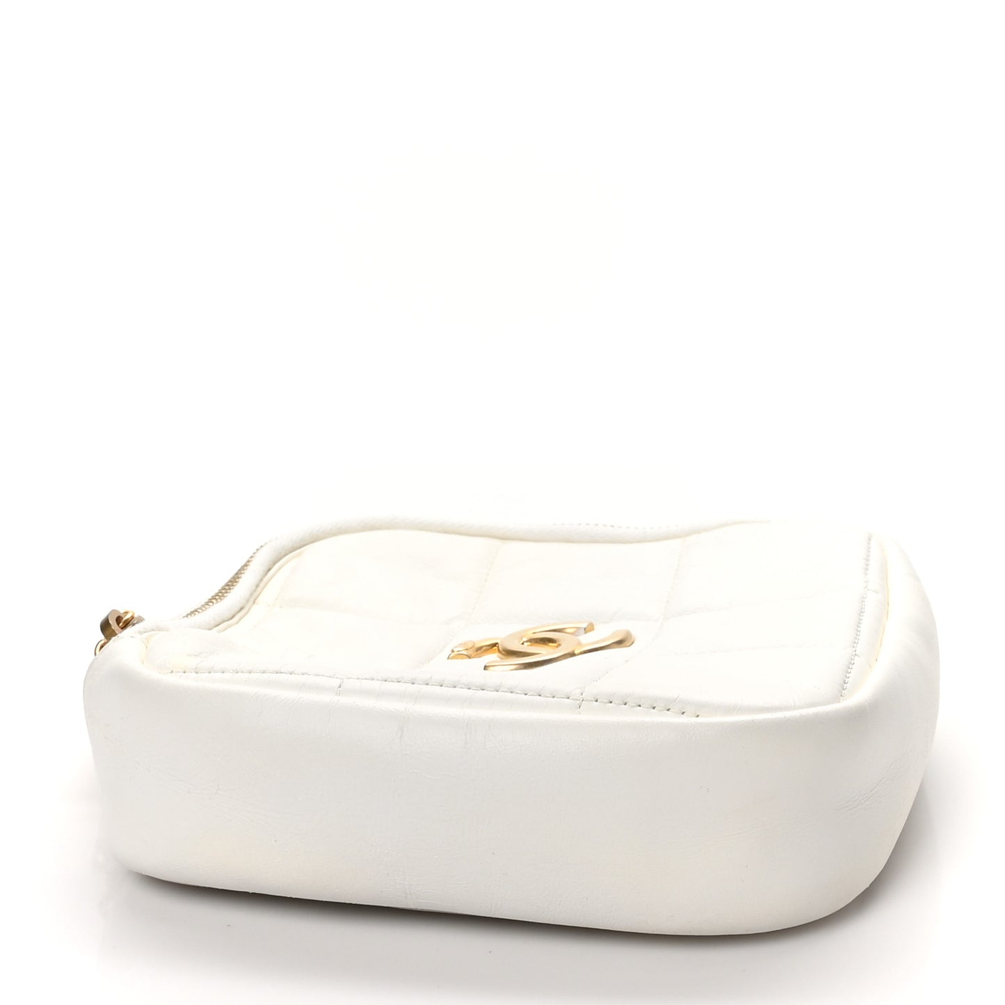 Lambskin Quilted Diamond Clutch With Chain White