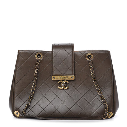 Chanel Calfskin Stitched Shopping Tote Green 1 of 13