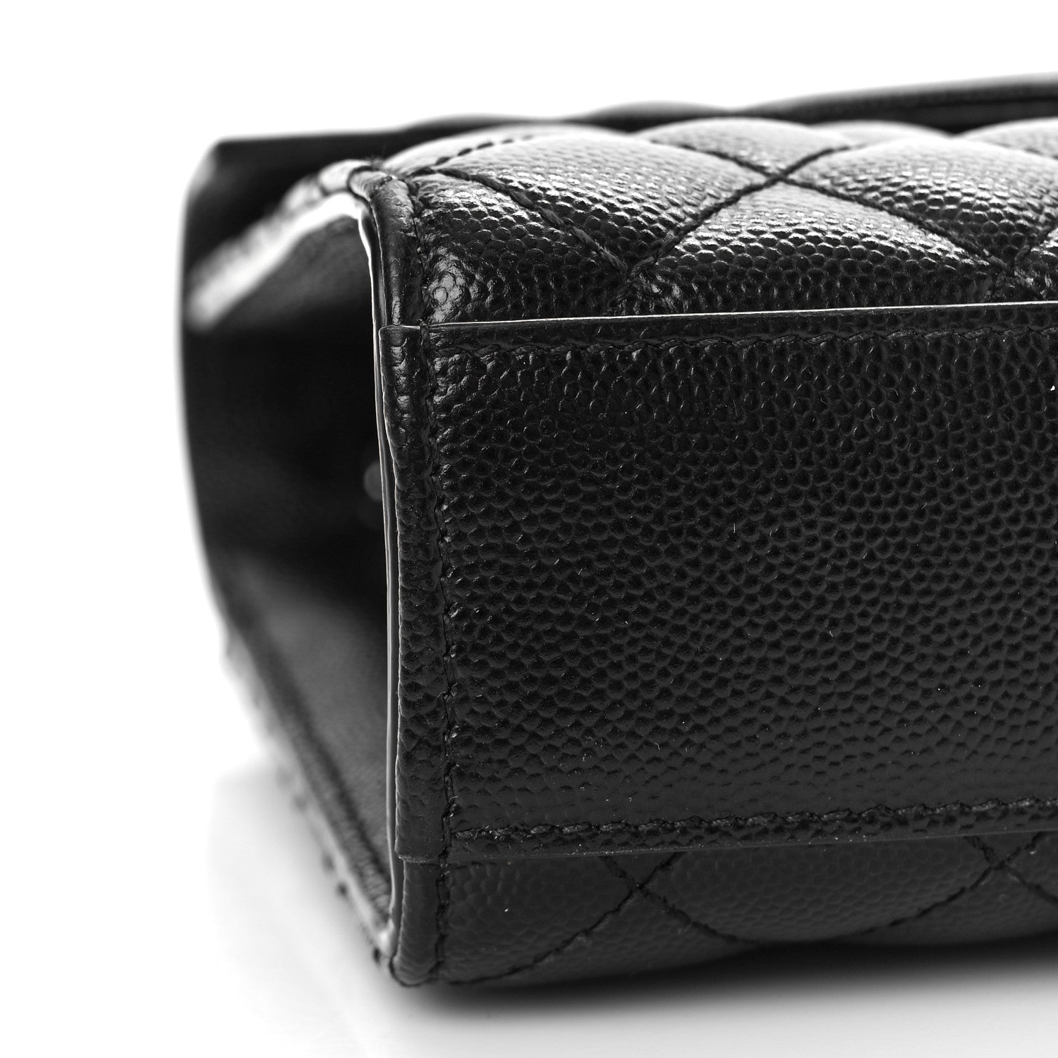 Saint Laurent Grain De Poudre Textured Mixed Matelasse Triquilt Medium Monogram Monochrome Satchel Black 8 of 10