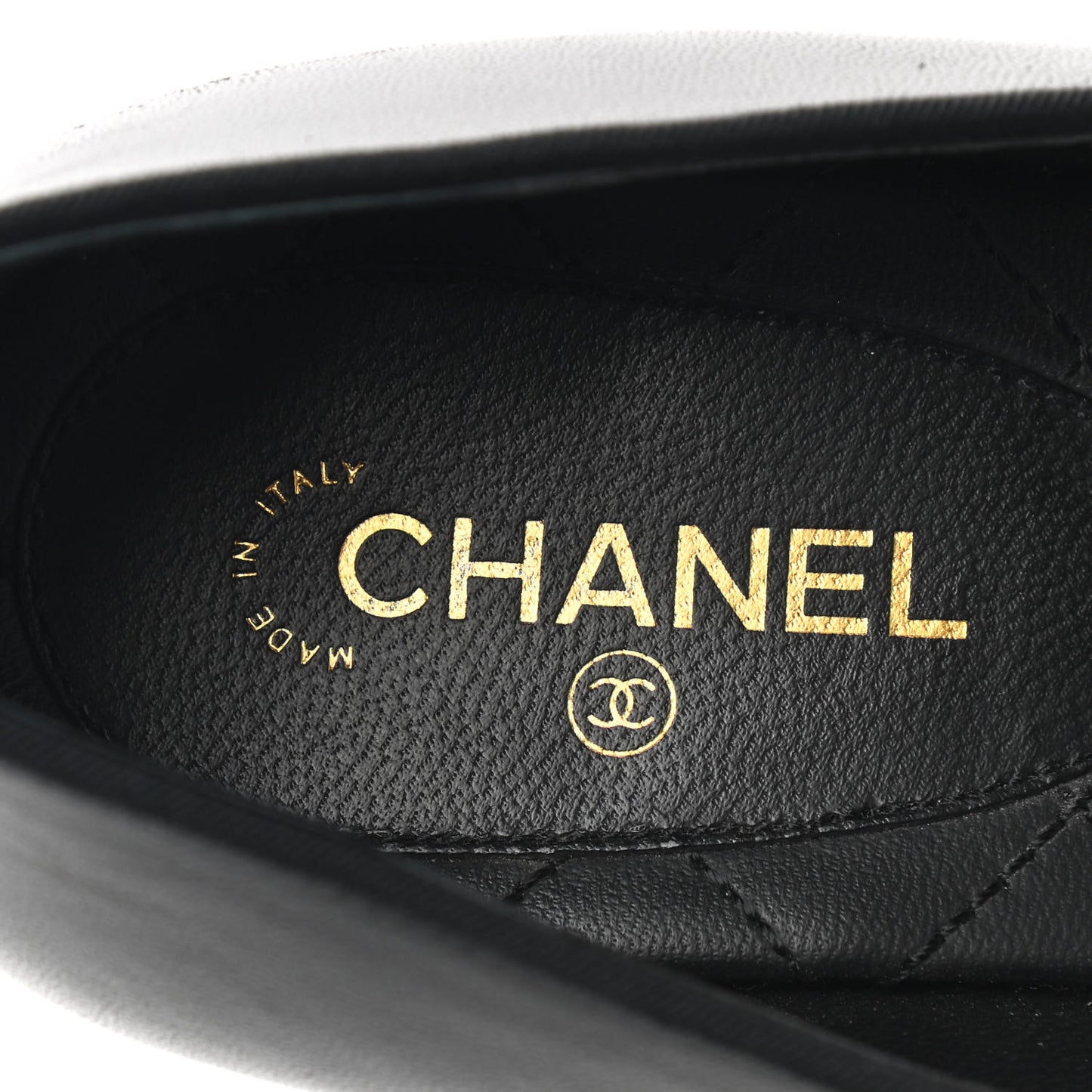 Lambskin Patent Calfskin Pearl Camellia Cap Toe Pumps 36.5 Black
