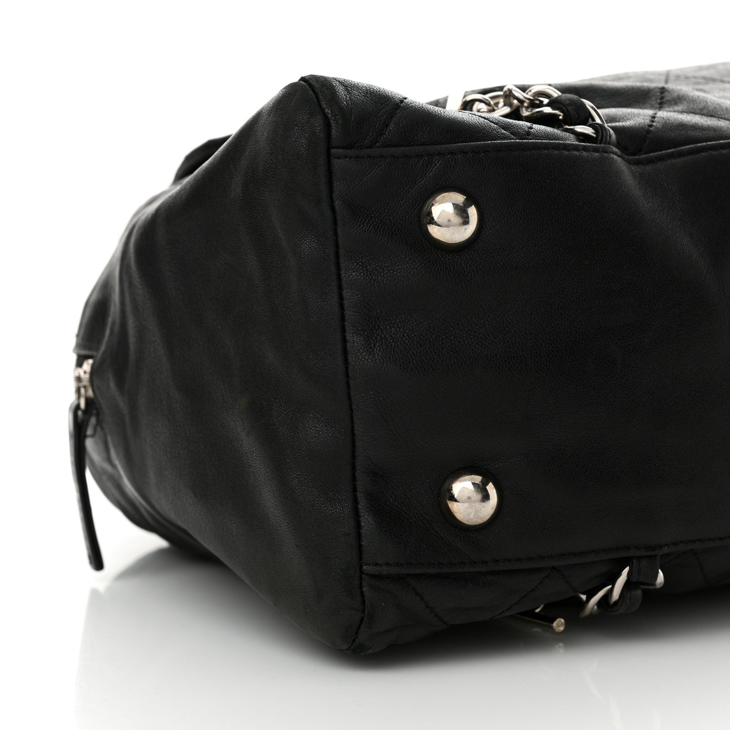 Lambskin Quilted Large Chain Around Tote Black