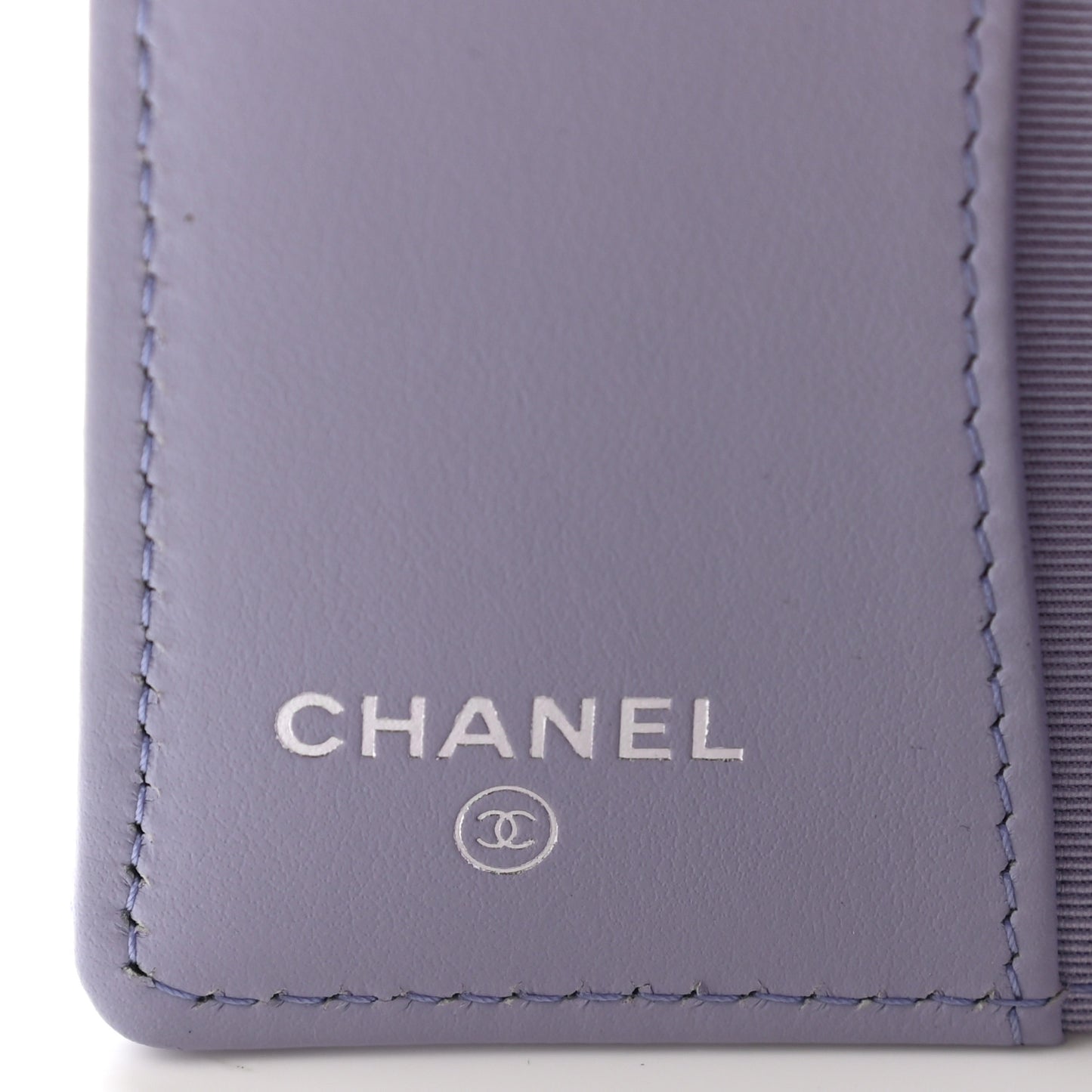 Caviar Quilted Classic 4 Key Holder Wallet Light Purple