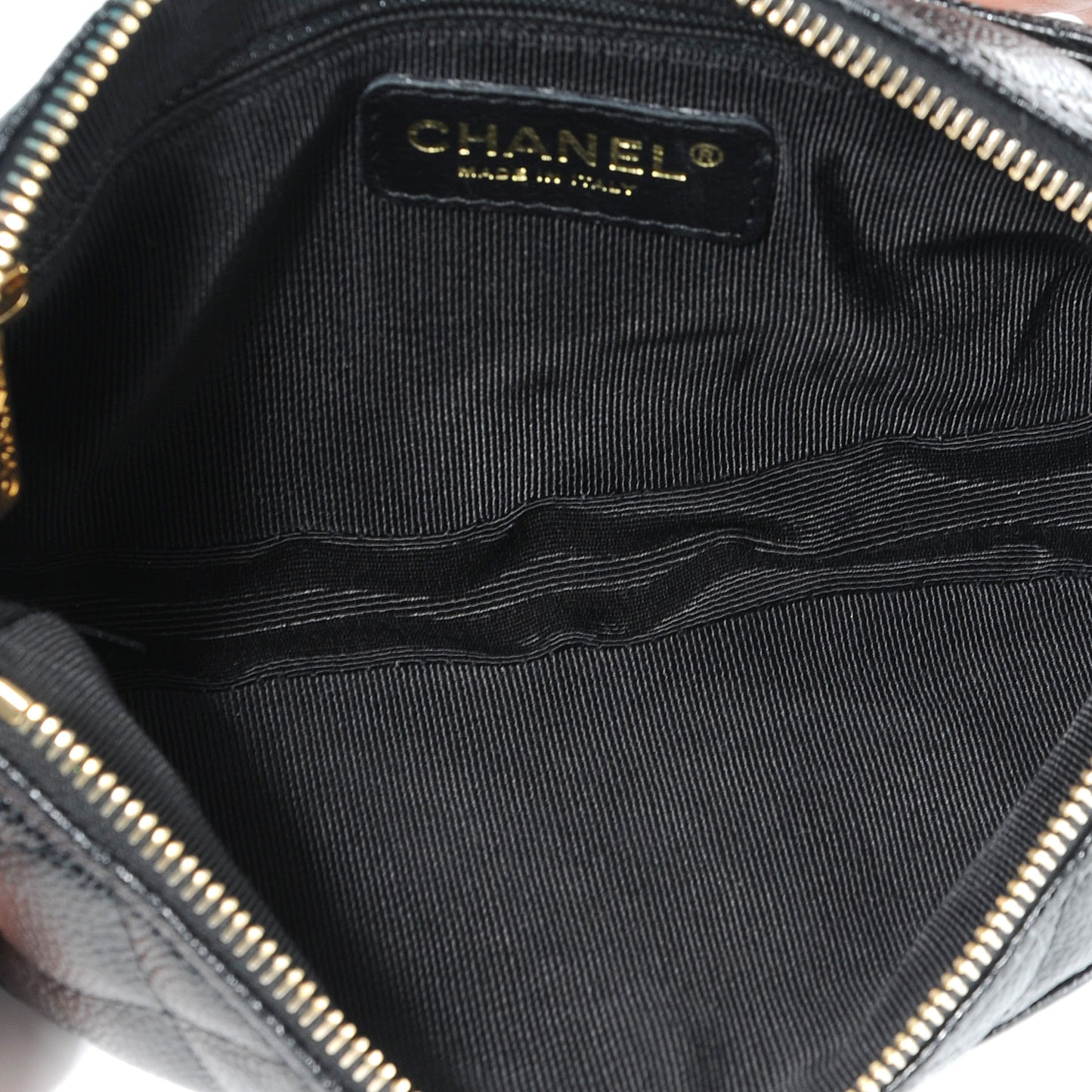 Caviar Quilted Pochette Black