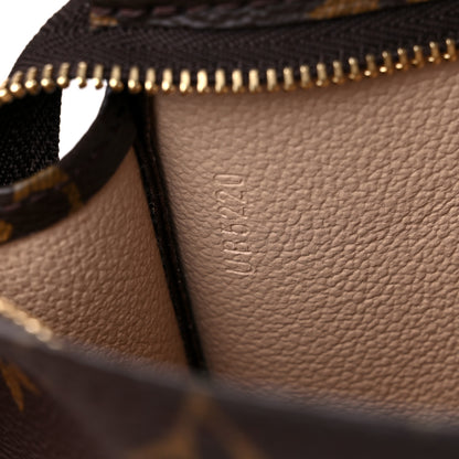 Louis Vuitton Monogram Toiletry Pouch 19 7 of 11