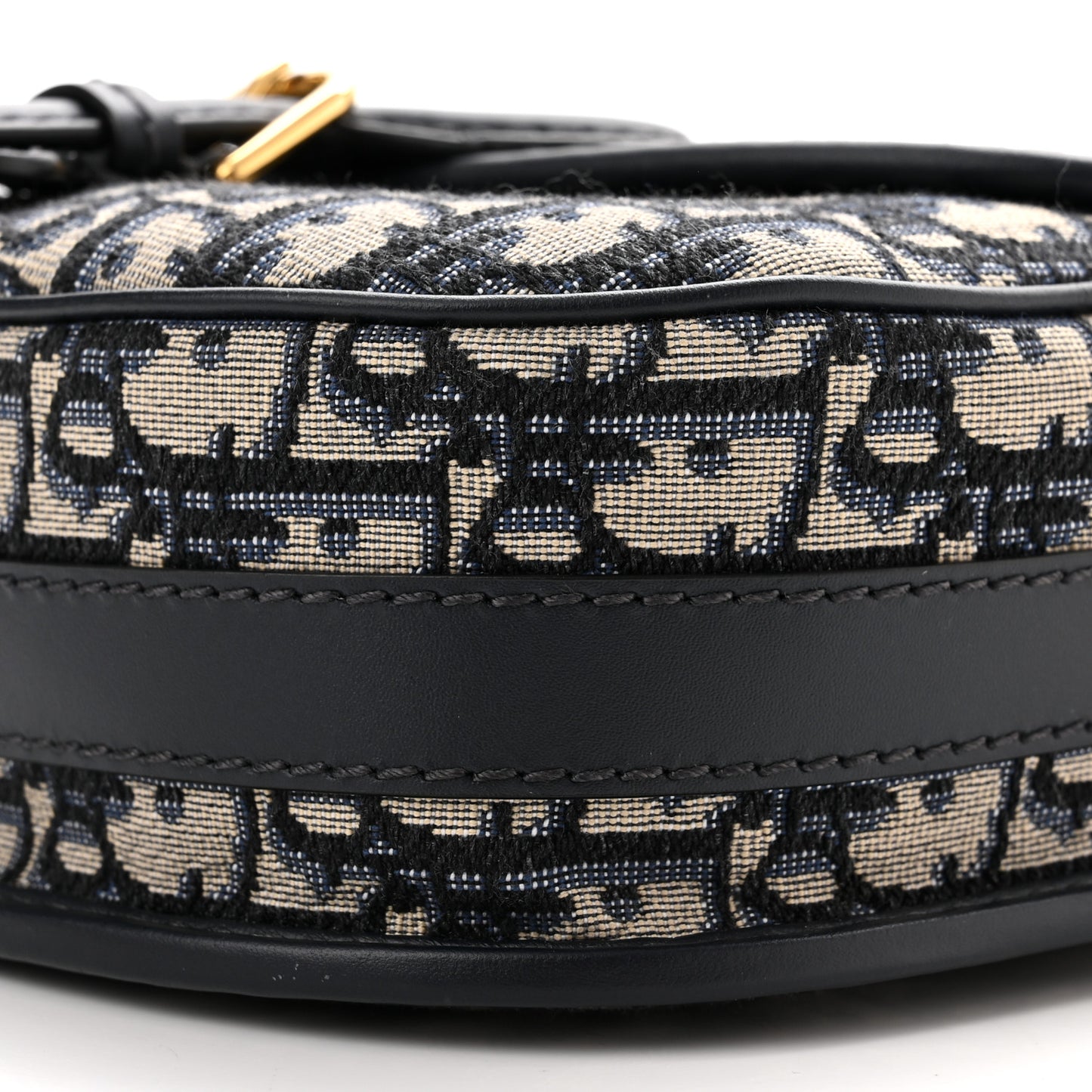 Oblique Medium Bobby Flap Blue
