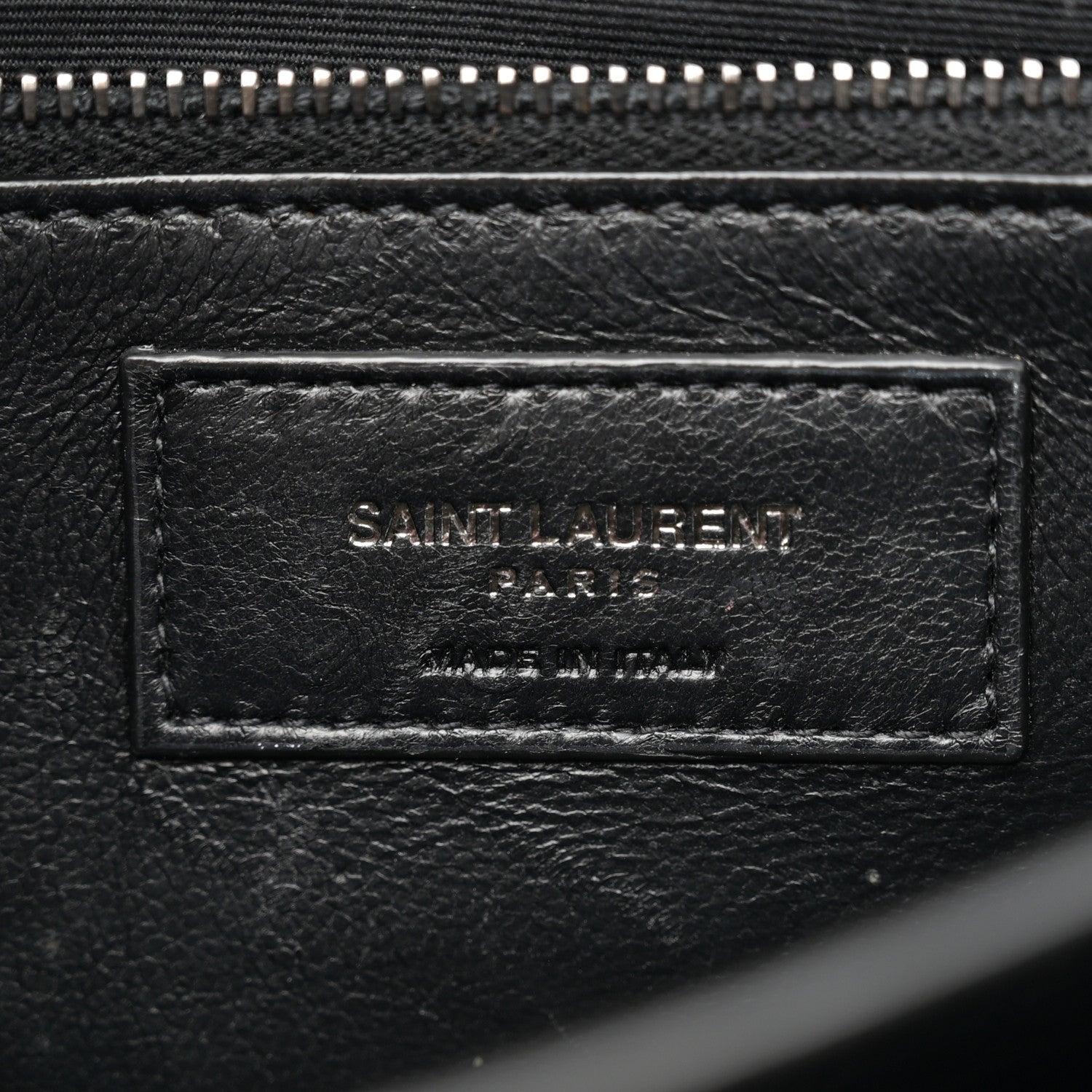 Saint Laurent Grain De Poudre Monogram Cassandra Clasp Bag Black 7 of 15