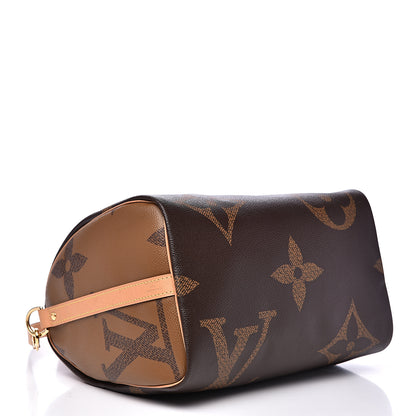 Louis Vuitton Reverse Monogram Giant Speedy Bandouliere 30 3 of 11
