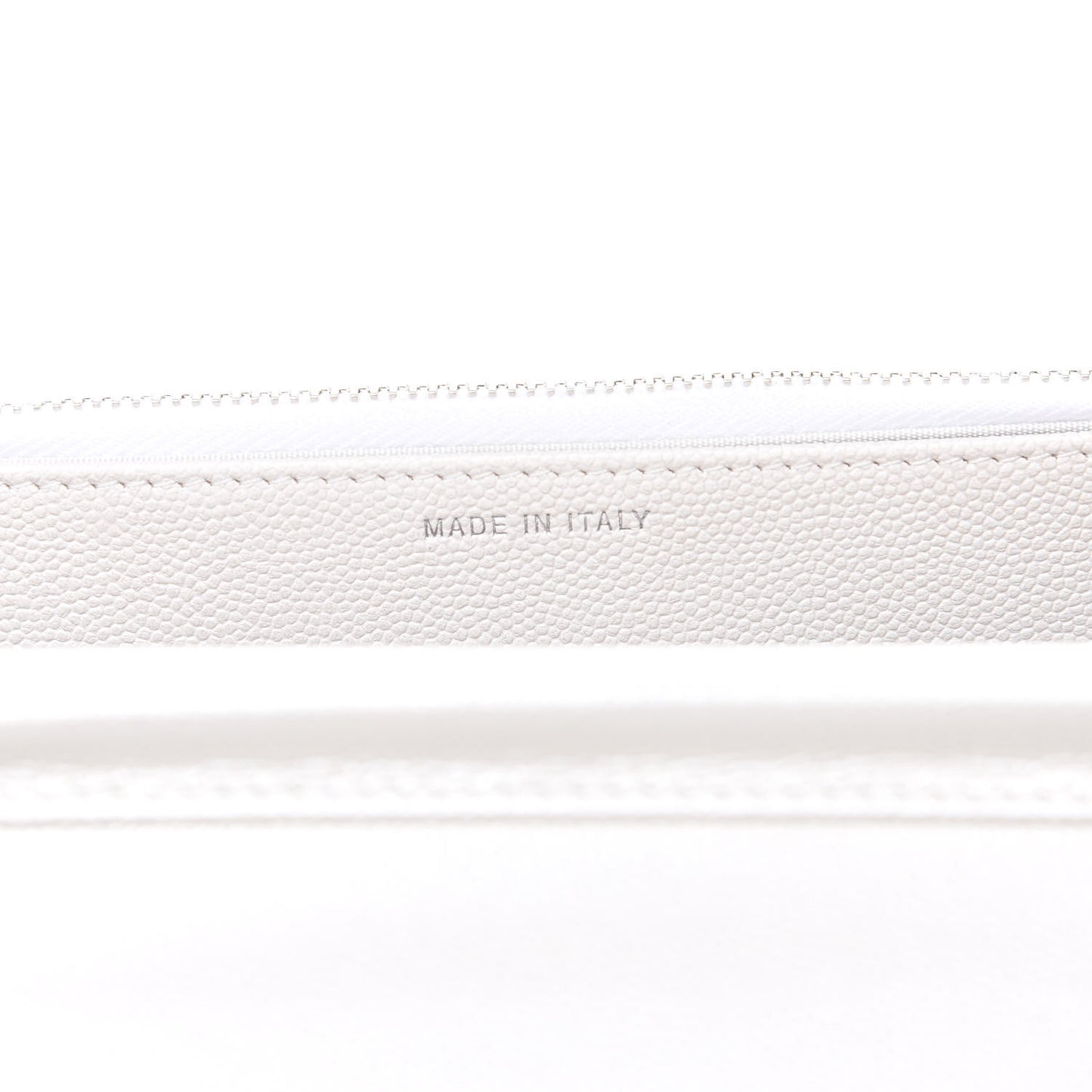 Iridescent Caviar Quilted Golden Class Wallet On Chain WOC White