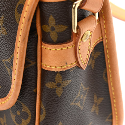 Louis Vuitton Monogram Sologne 10 of 10