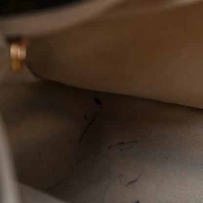 Louis Vuitton Monogram Artsy MM 7 of 13