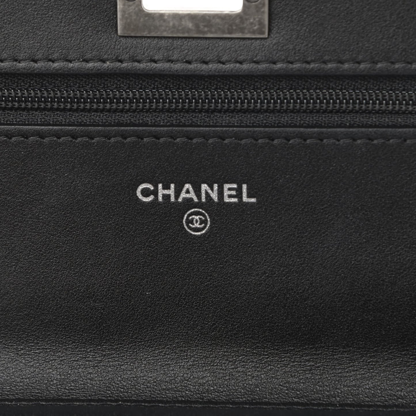 Aged Calfskin Quilted Reissue Wallet On Chain WOC Black
