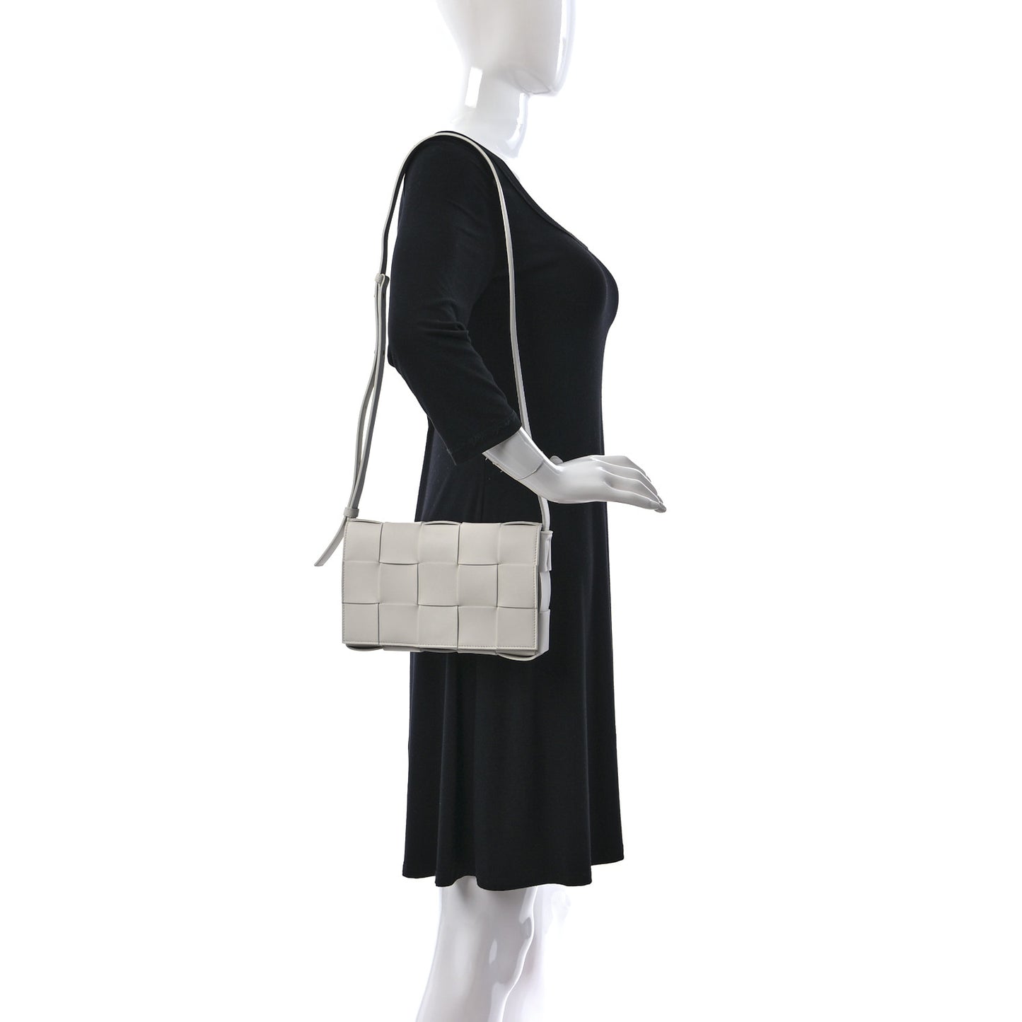 Lambskin Maxi Intrecciato Cassette Crossbody Bag White