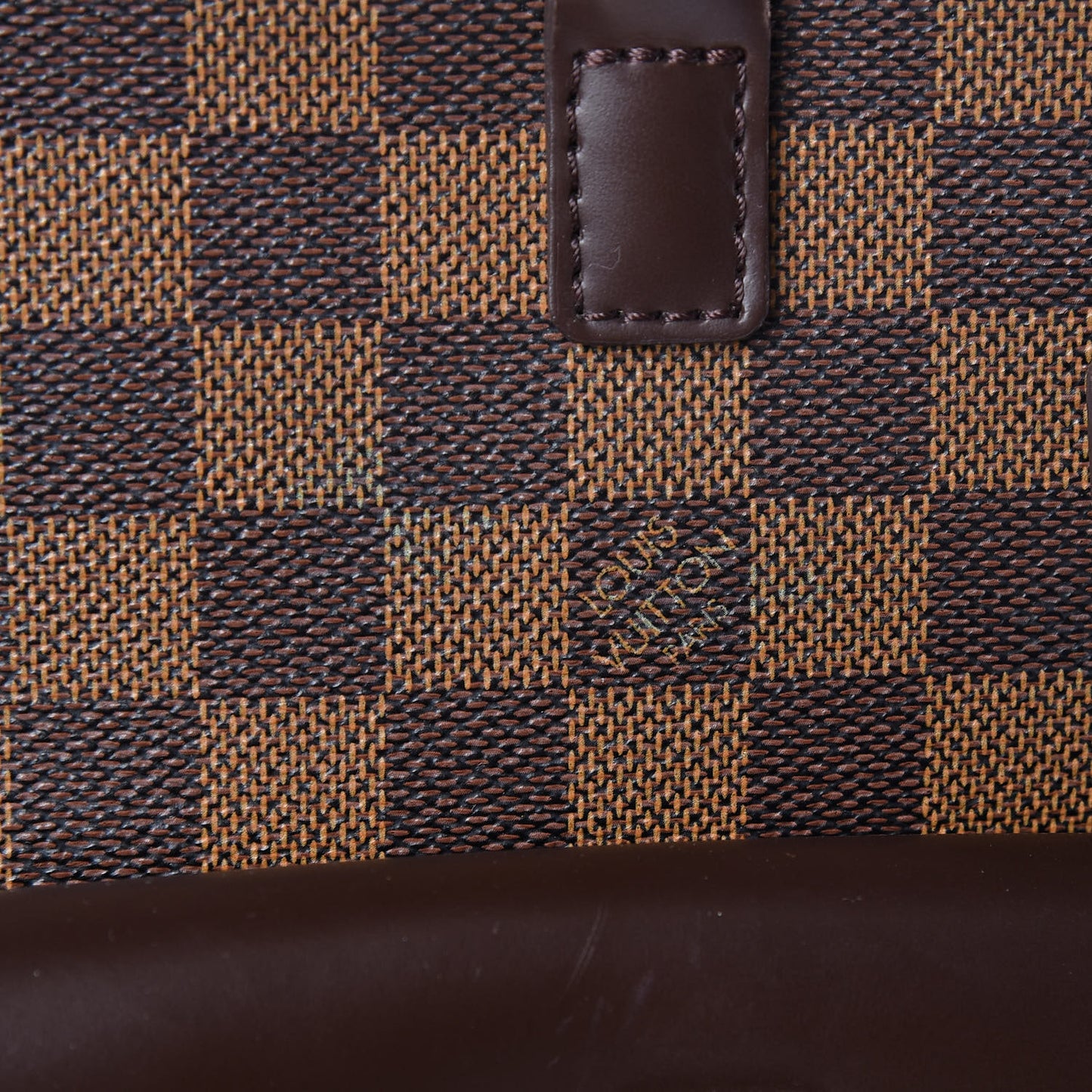 Damier Ebene Uzes