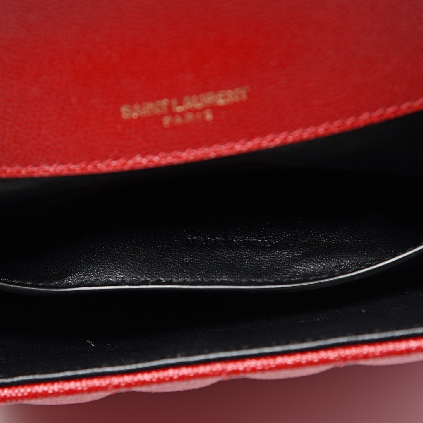 Grain De Poudre Matelasse Monogram Medium Vicky Chain Bag Red