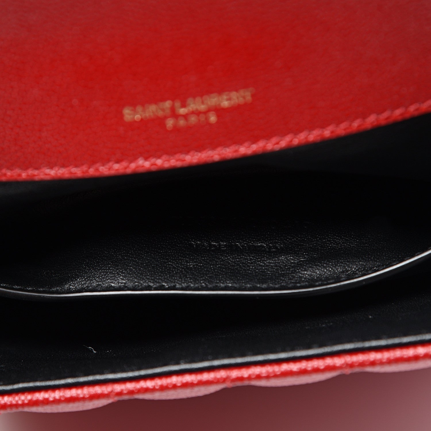 Saint Laurent Grain De Poudre Matelasse Monogram Medium Vicky Chain Bag Red 7 of 10