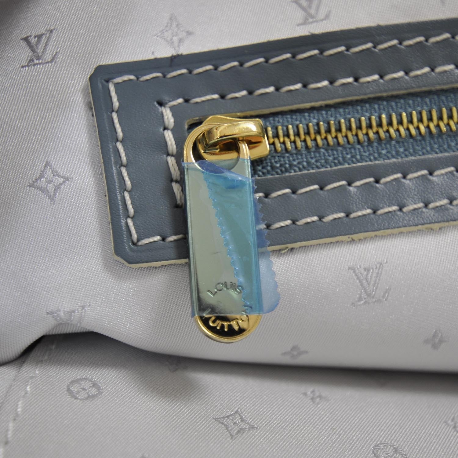 Louis Vuitton Suhali Lockit PM Blue 11 of 12