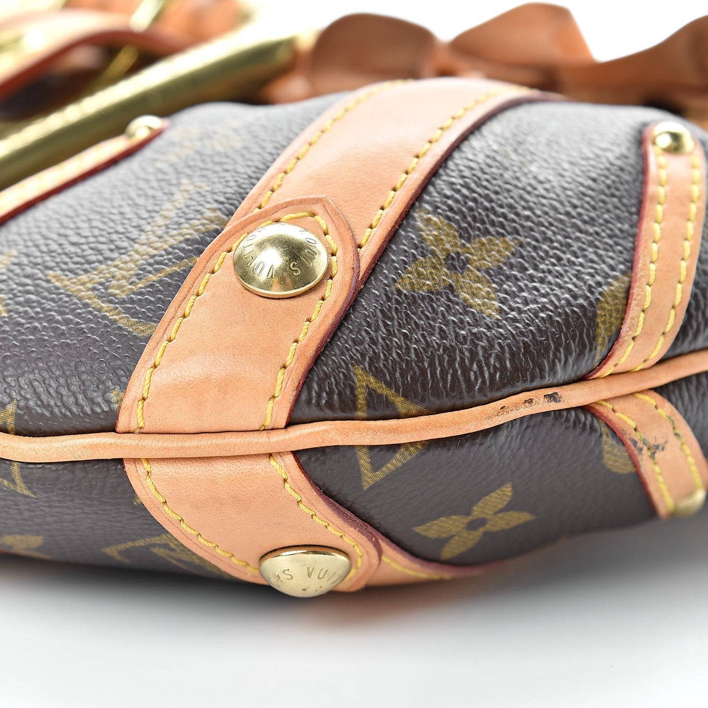 Monogram Leonor