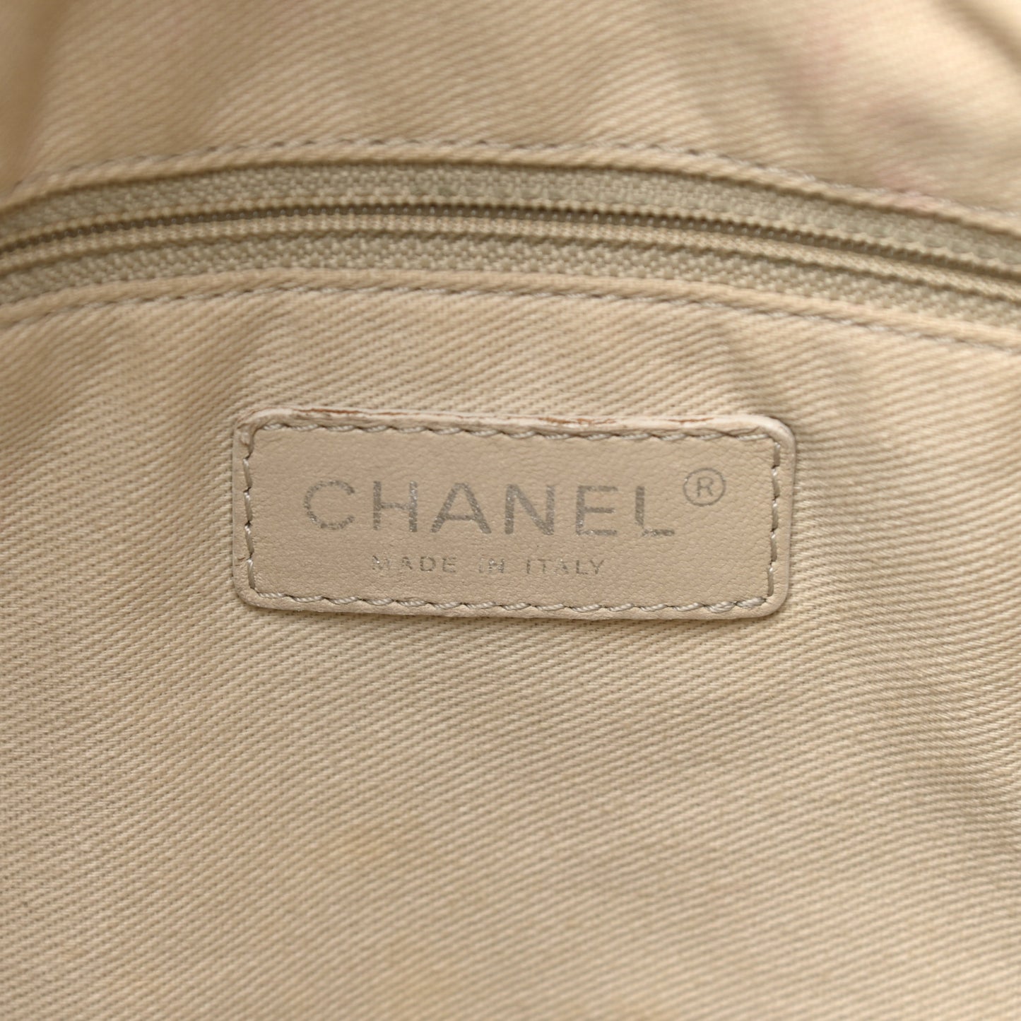 Grained Calfskin Stitched CC Pocket Tote Navy Blue