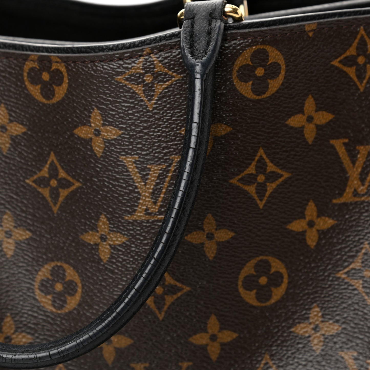 Monogram Popincourt MM Black