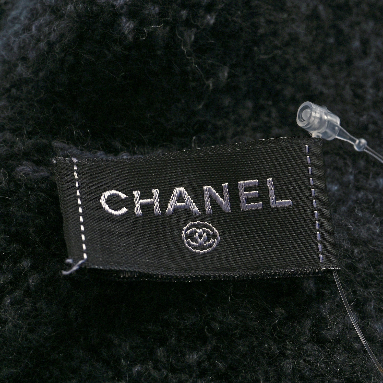 Chanel Cashmere Wool Silk CC Beanie Hat Black White 4 of 5