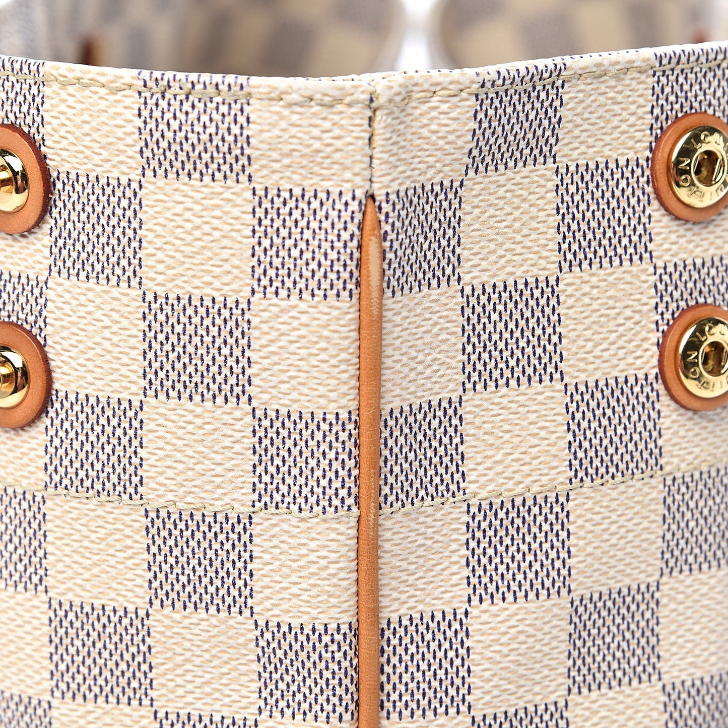 Damier Azur Cabas Adventure MM