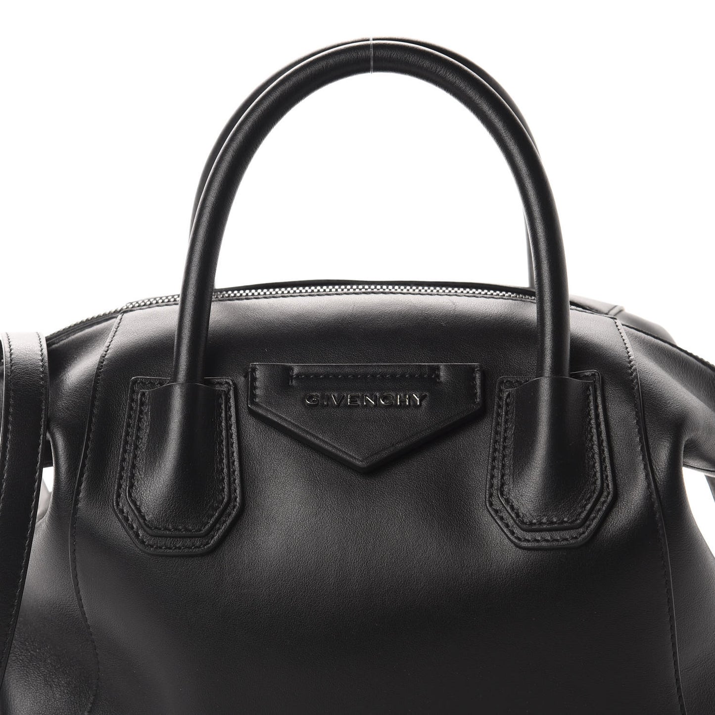 Smooth Calfskin Small Soft Antigona Black