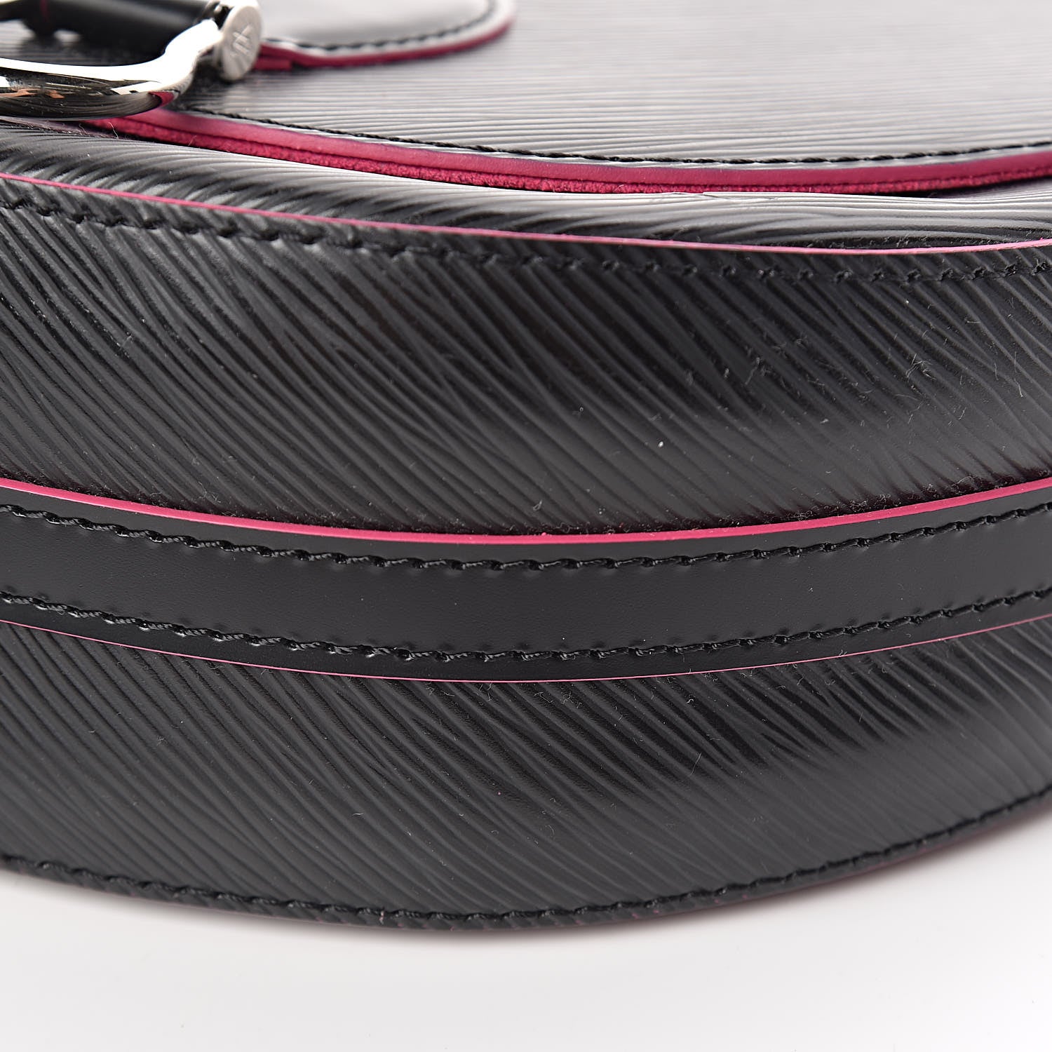 Louis Vuitton Epi Saint Cloud NM Black 10 of 10