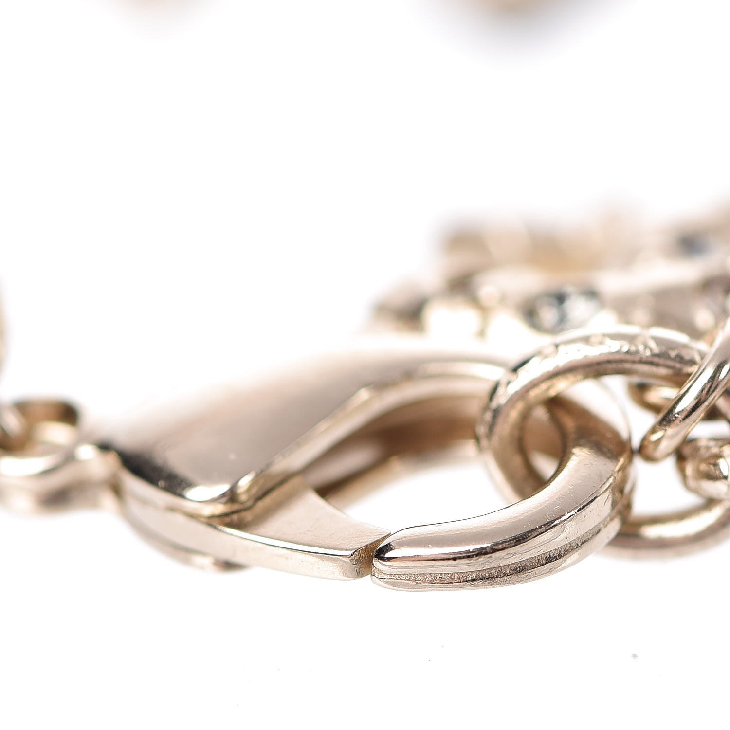 Chanel Gripoix Flower Bracelet Light Gold 4 of 6