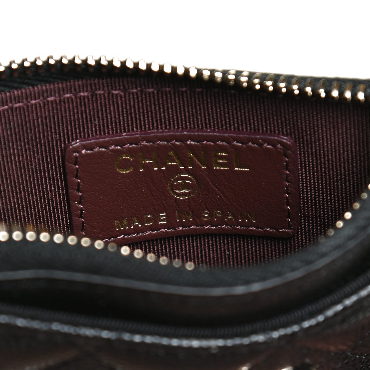 Caviar Quilted CC Zip Card Holder Black