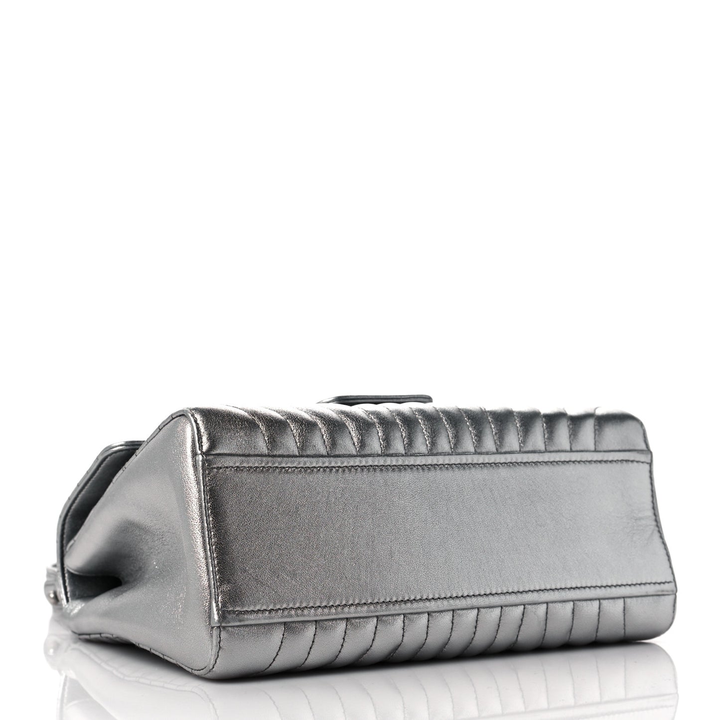 Metallic Nappa Impunture Diagramme Flap Top Handle Bag Cromo