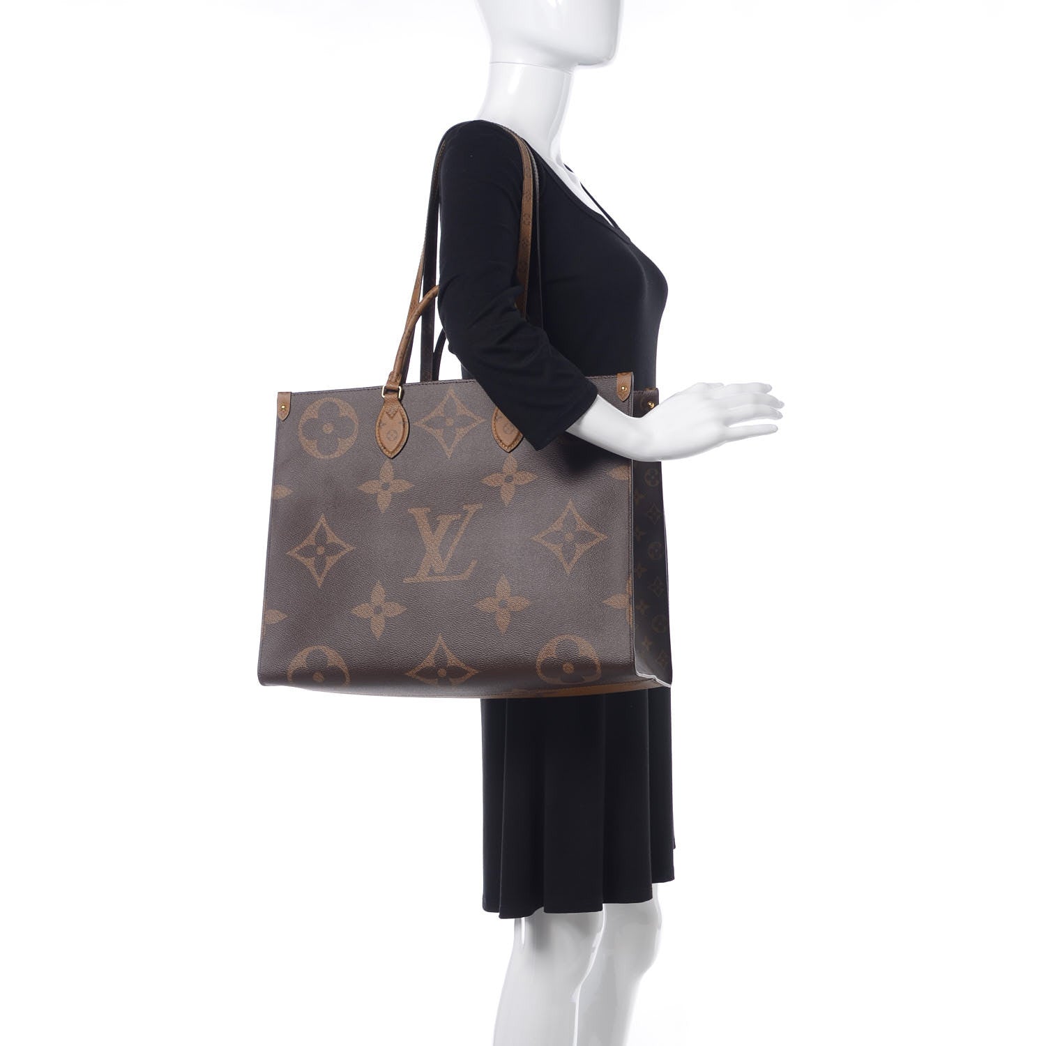 Louis Vuitton Reverse Monogram Giant Onthego GM 2 of 9