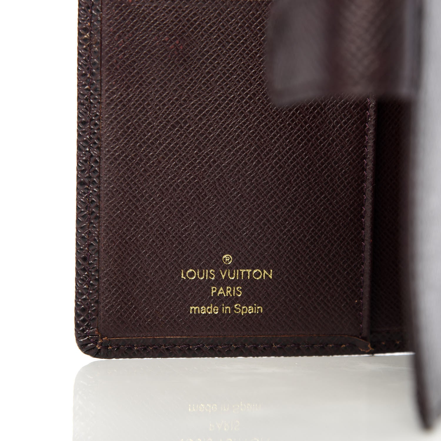 Louis Vuitton Taiga Small Ring Agenda Cover Acajou 6 of 9