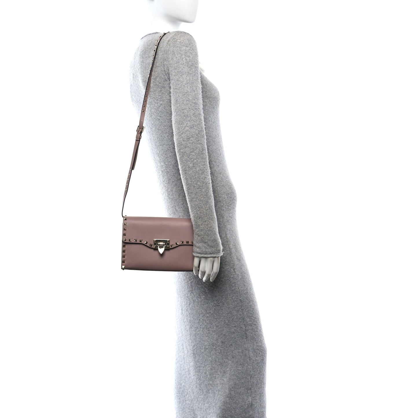 Vitello Medium Rockstud Flip Lock Crossbody Bag Poudre